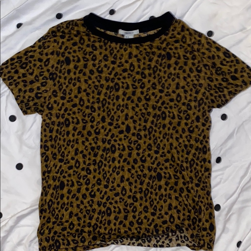 Brand new leopard crop t shirt